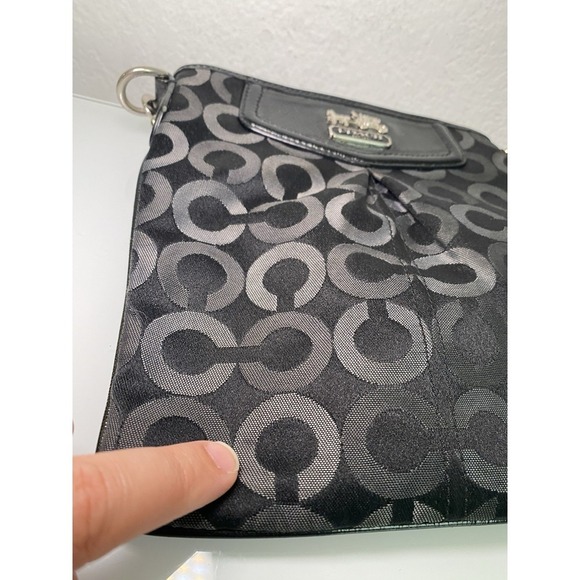 Coach MADISON Black Grey Op Art Stage Coach Crossbody Swingpack 43430 - Picture 5 of 16